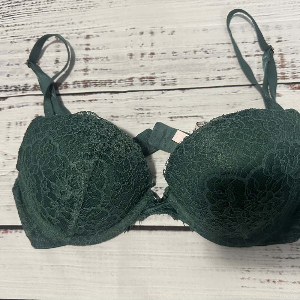 Lace Underwire Bra in Dark Green